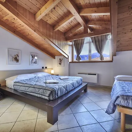 Apartament Twins Attic In The Center