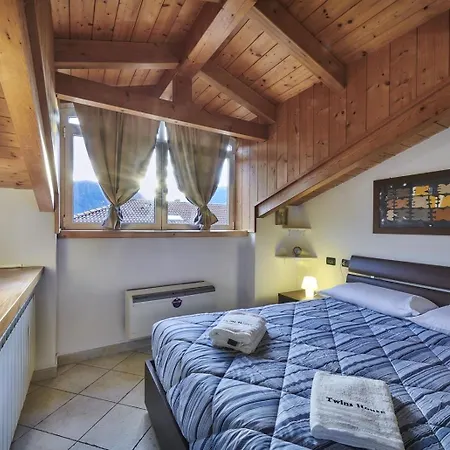 Apartament Twins Attic In The Center
